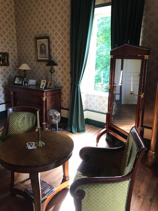 Chateau De Vesset Treteau ภายนอก รูปภาพ